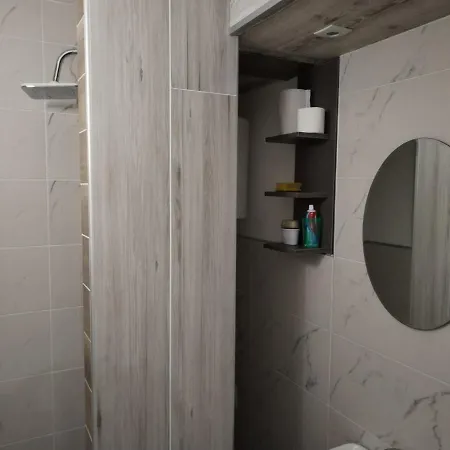 Vin Apartment